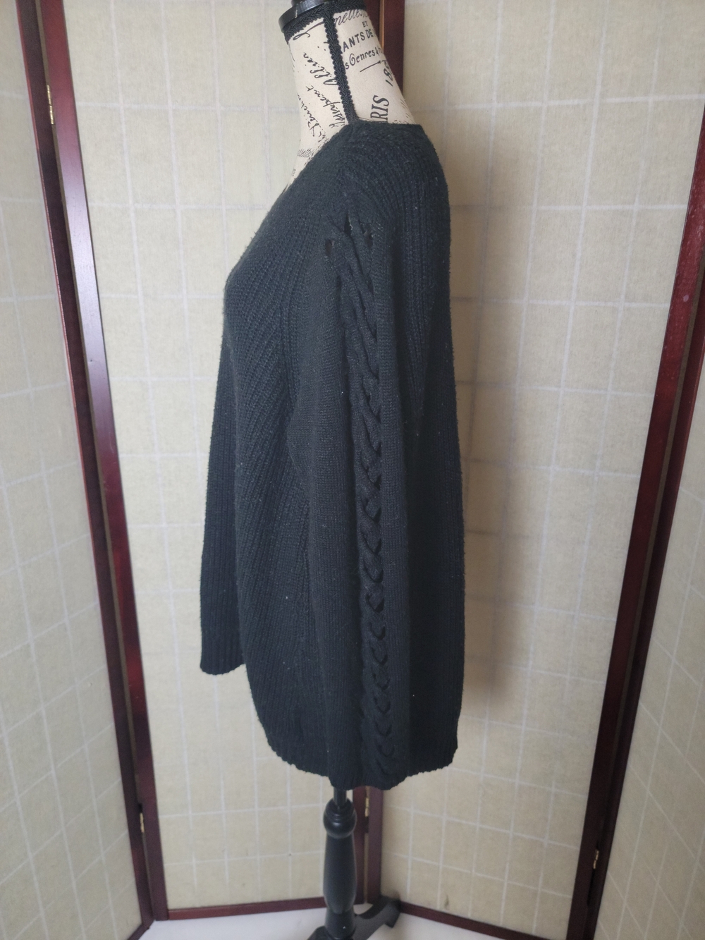 Love Riche Sweater - Picture 3 of 8